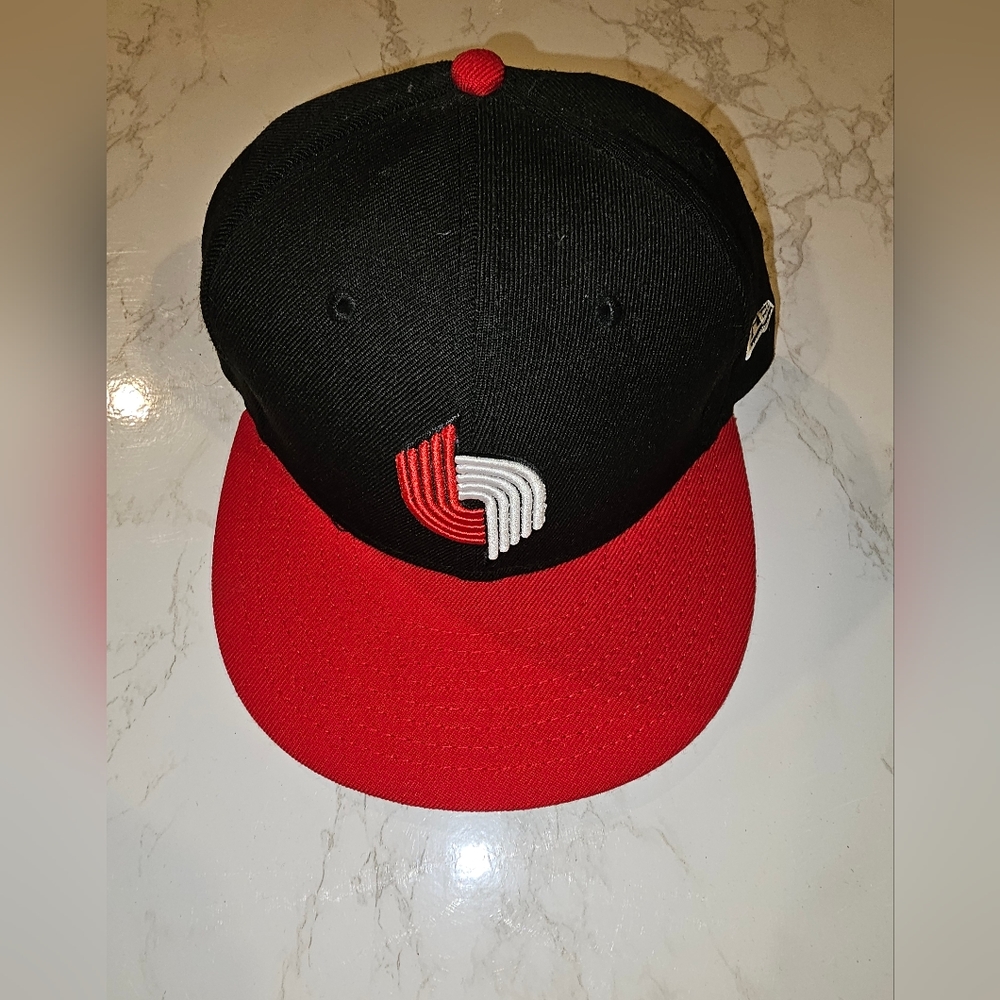 Portland Trailblazers NBA fitted hat 7 3/8 New Era